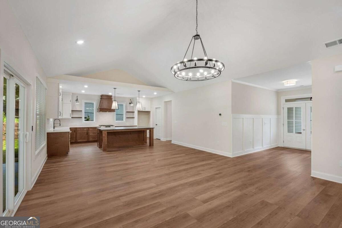 2722 Beecher DR