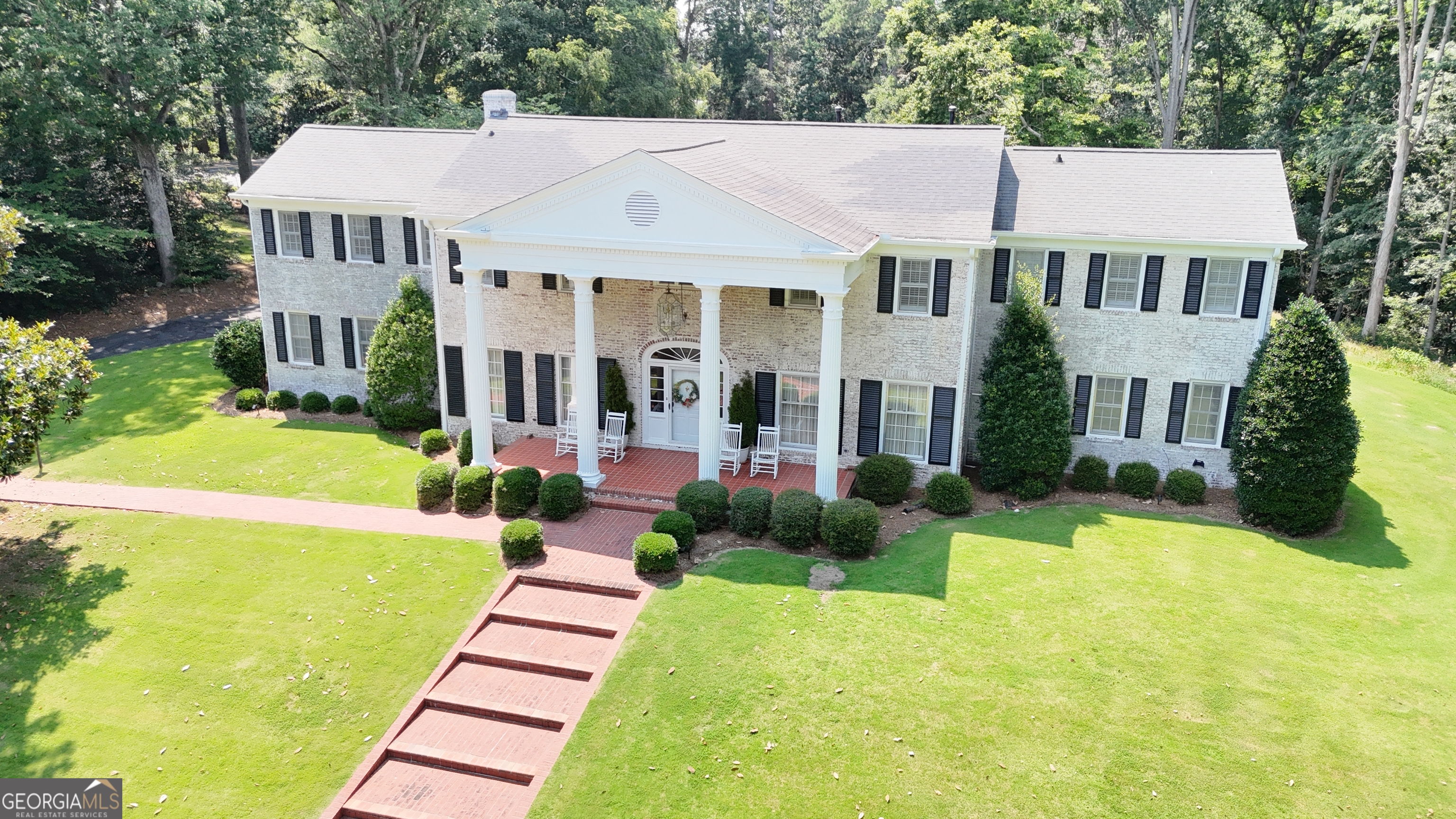 270 Dogwood LN