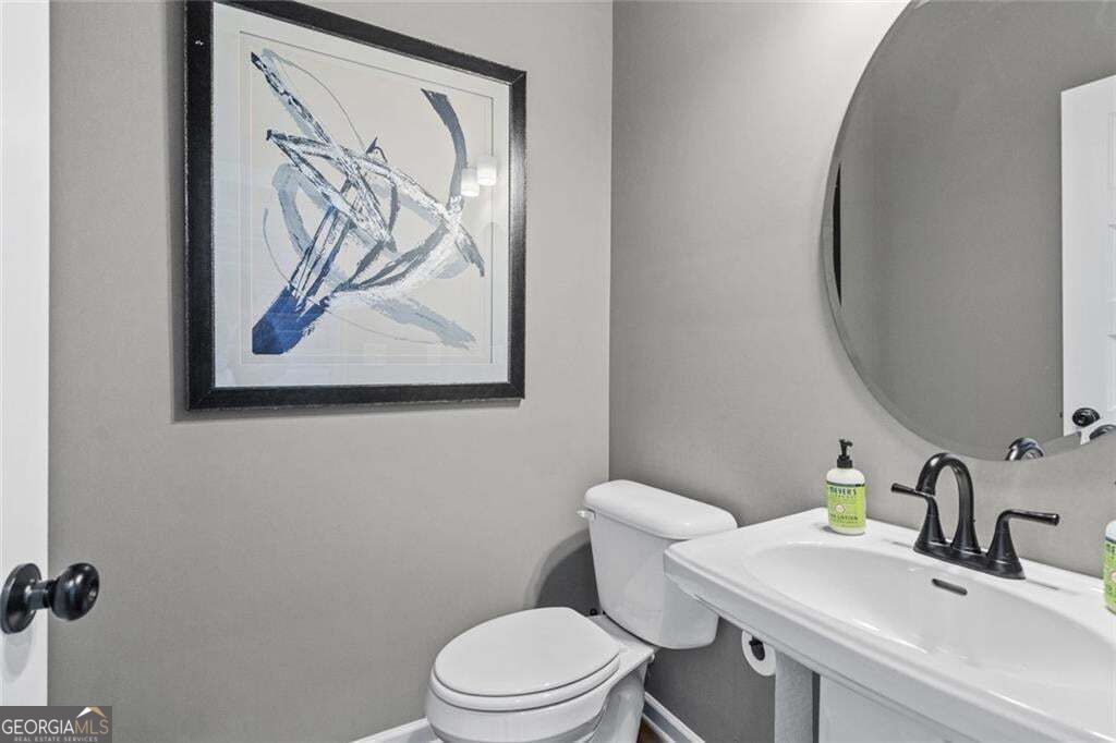 124 Trinity DR 49