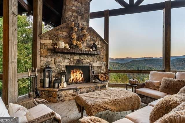 Photo of 888 Wolf Creek Lane, Blairsville, GA 30512 (MLS # 10877945)