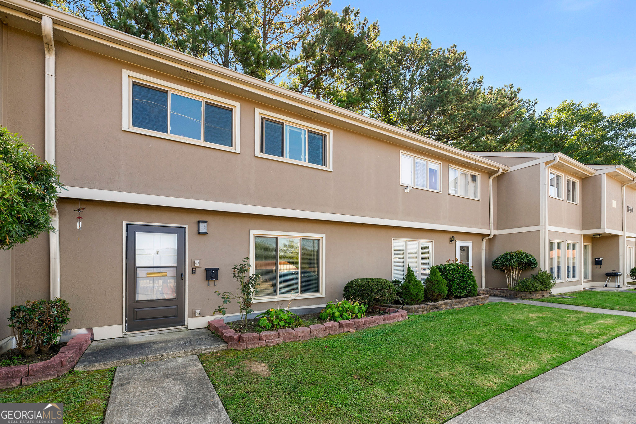 Ashborough Village Condos - Residential