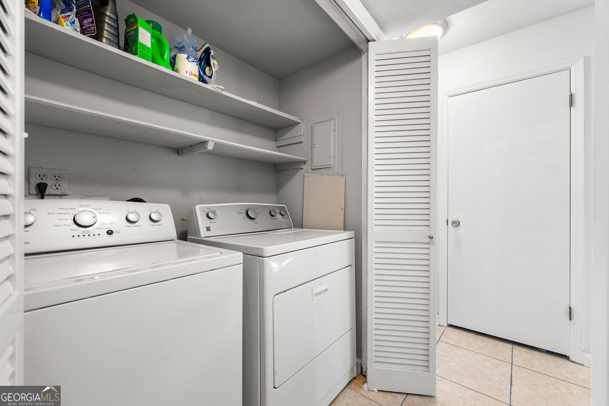 Ashborough Village Condos - Residential