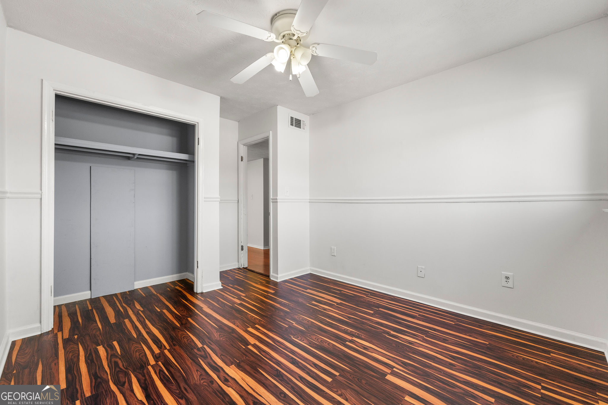 Ashborough Village Condos - Residential