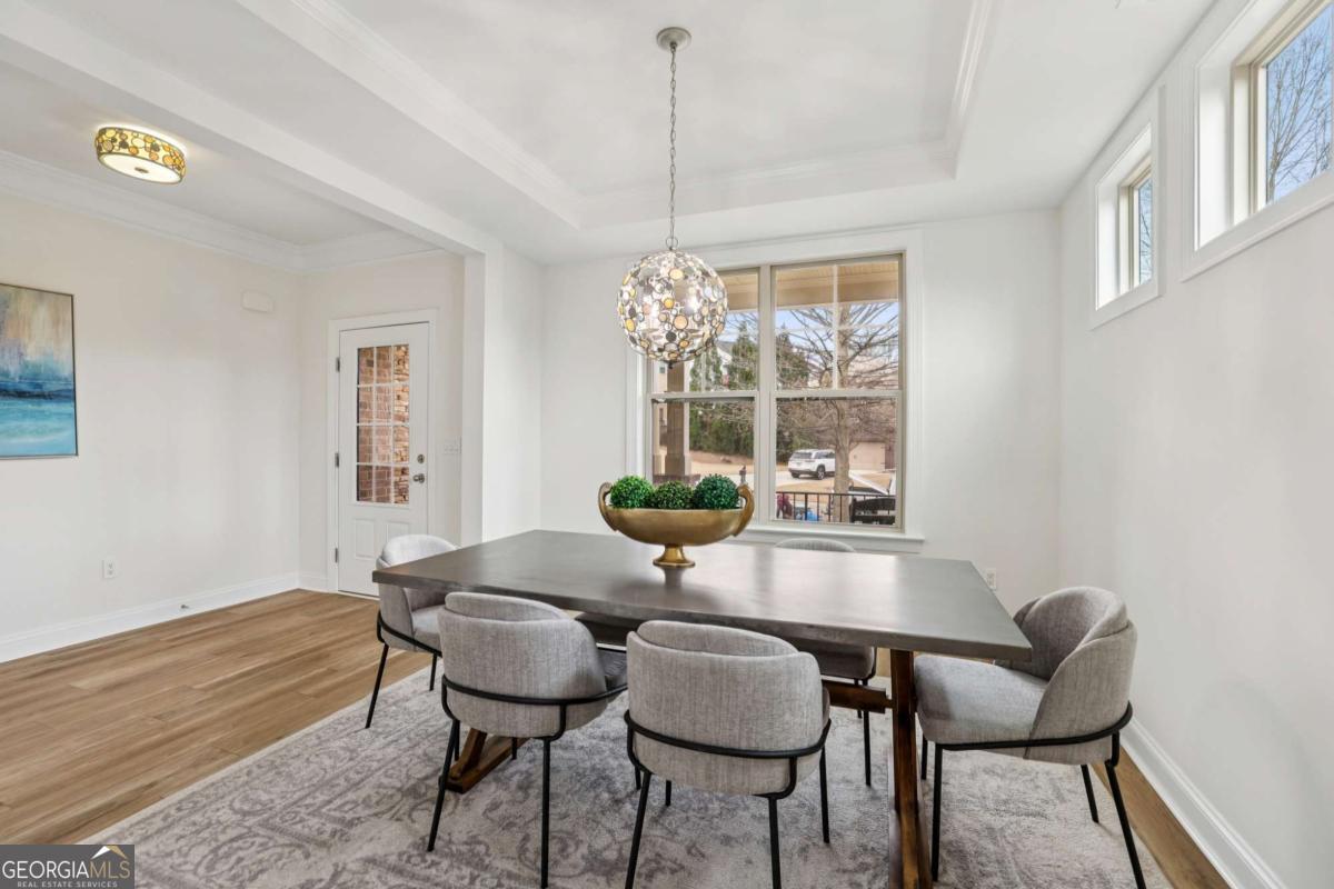 6150 Bluff Heights DR