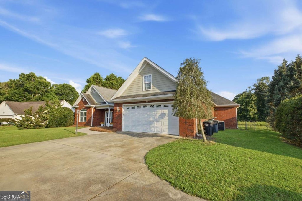 Photo of 3601 Garden Lakes Parkway NW, Rome, GA 30165 (MLS # 10814841)
