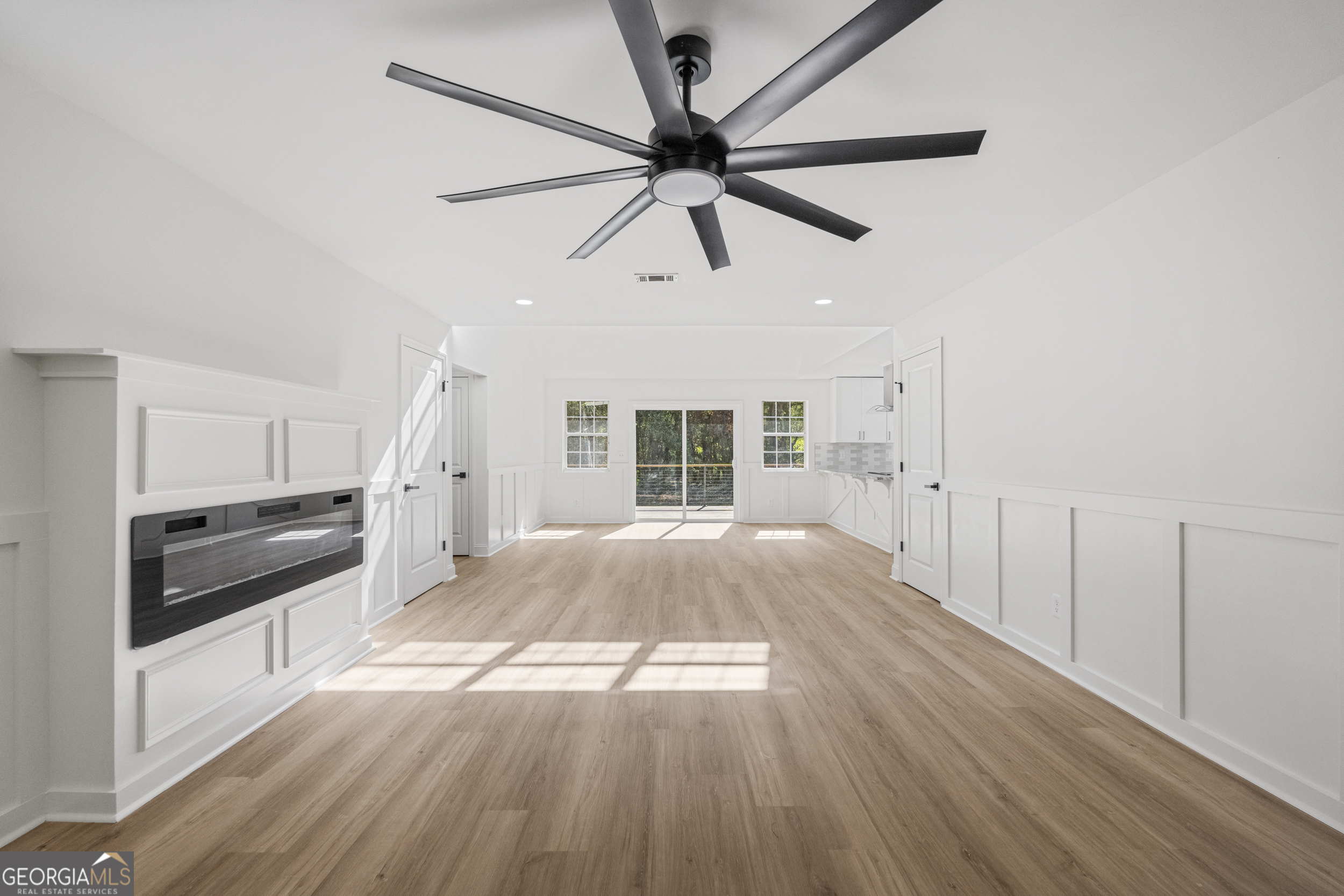 36 H St,
