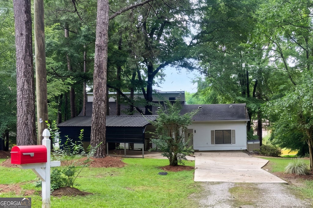 Photo of 120 Bay Court, Eatonton, GA 31024 (MLS # 10870837)
