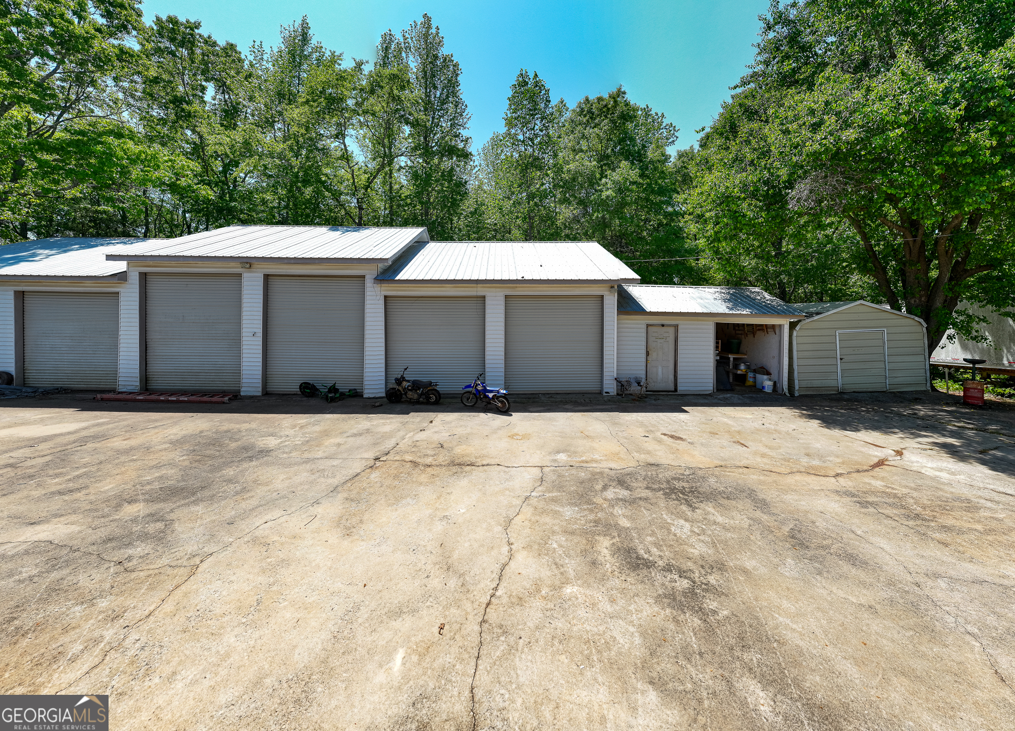 1755 Hunsinger RD