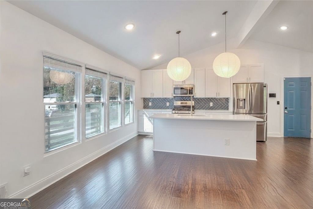 2344 Belmont DR