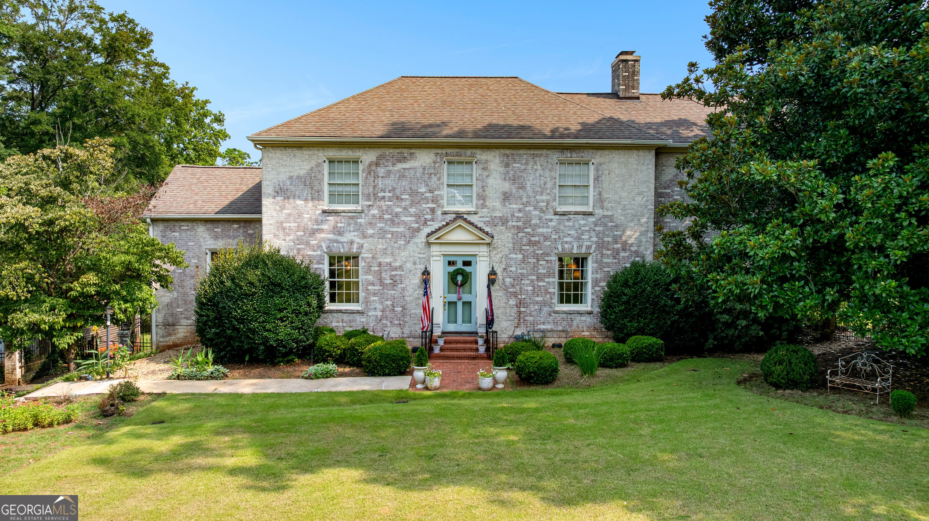 616 Broad Street