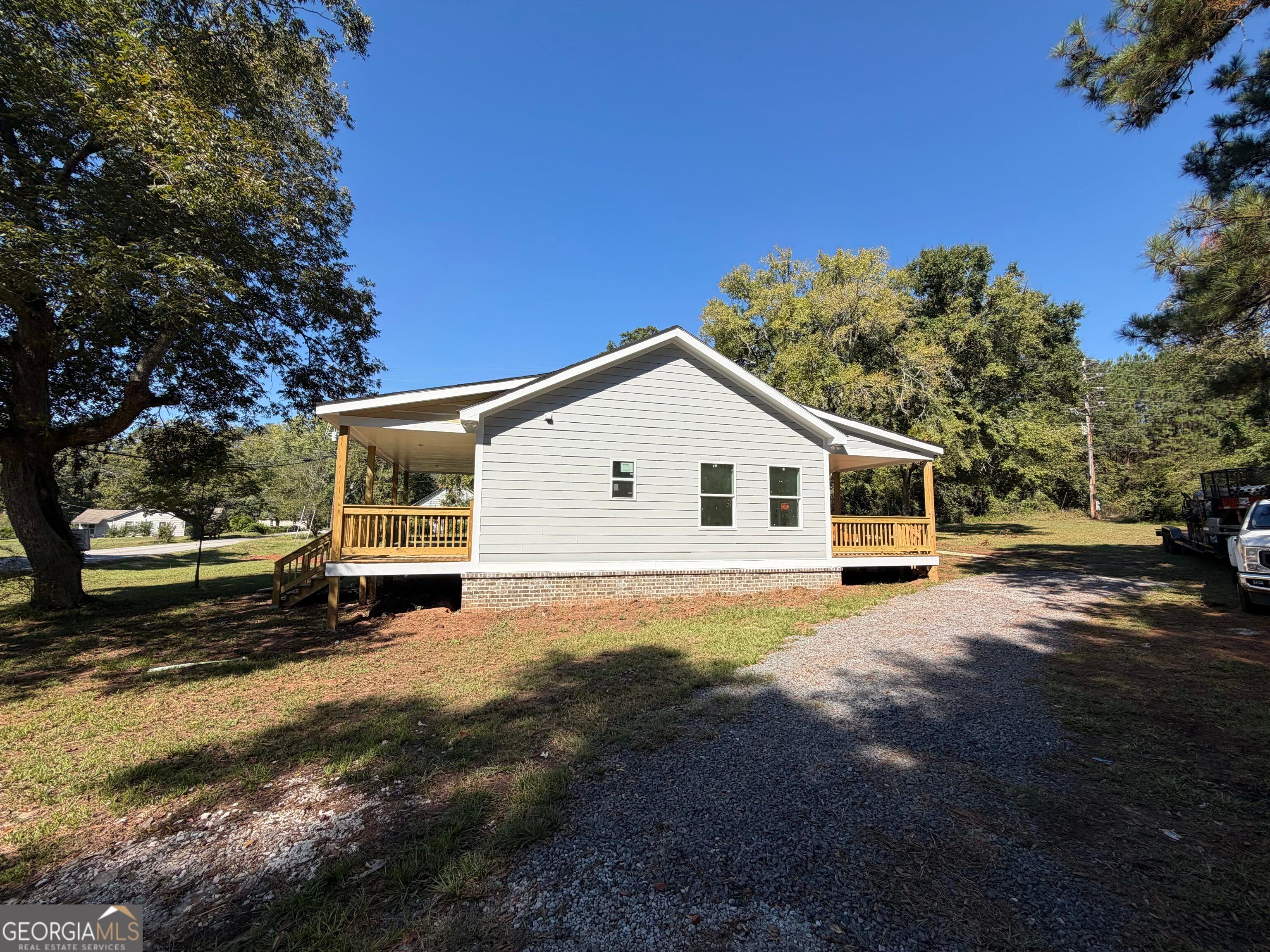 31 Gilmore RD