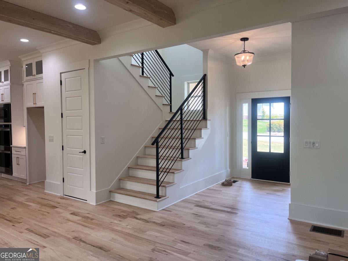 5840 Woodland Park CT