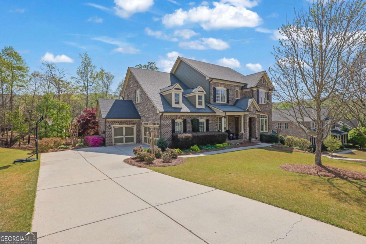 1345 Park Royal DR NW