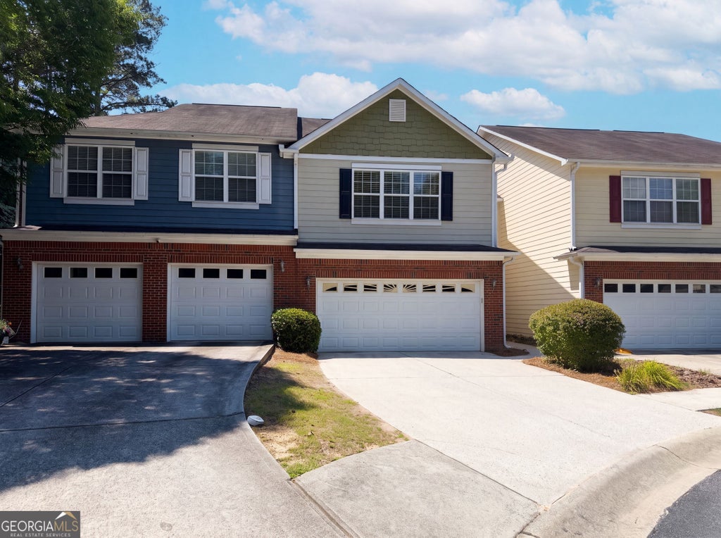 Photo of 1019 Ivydale Circle, Lawrenceville, GA 30045 (MLS # 10803729)