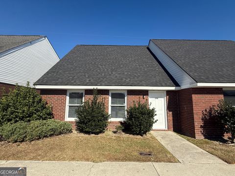Photo of 230 Lanier Drive #296, Statesboro, GA 30458 (MLS # 10657353)