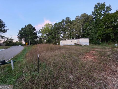 5613 Bogus RD Gainesville GA 30506