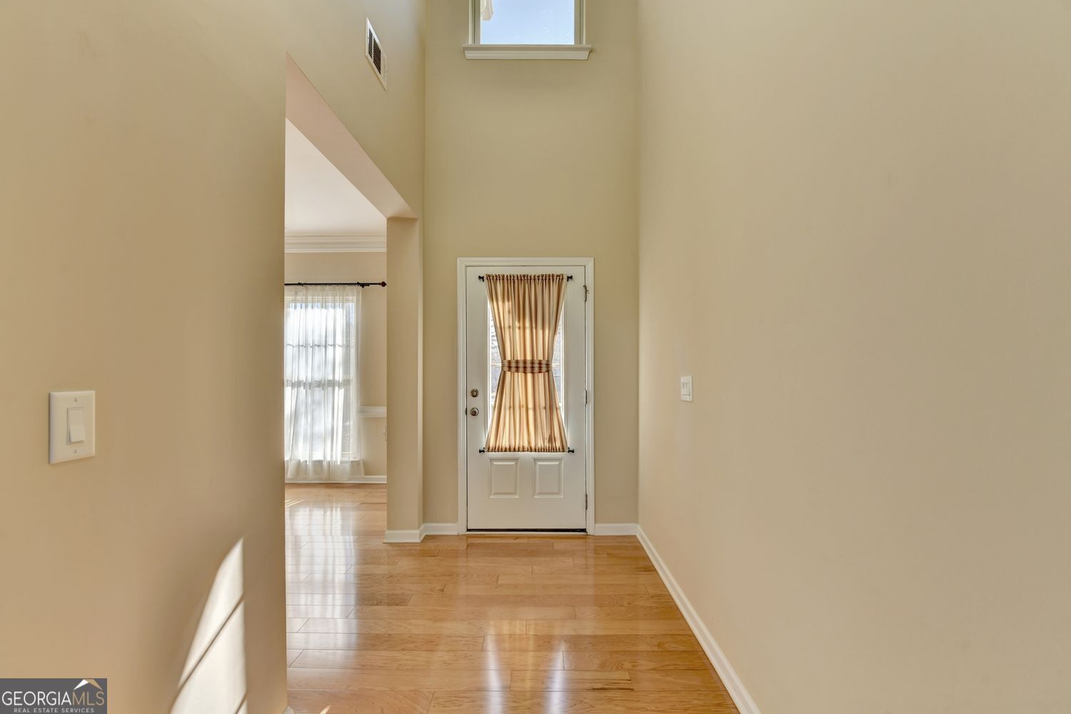 7911 Brass Lantern DR