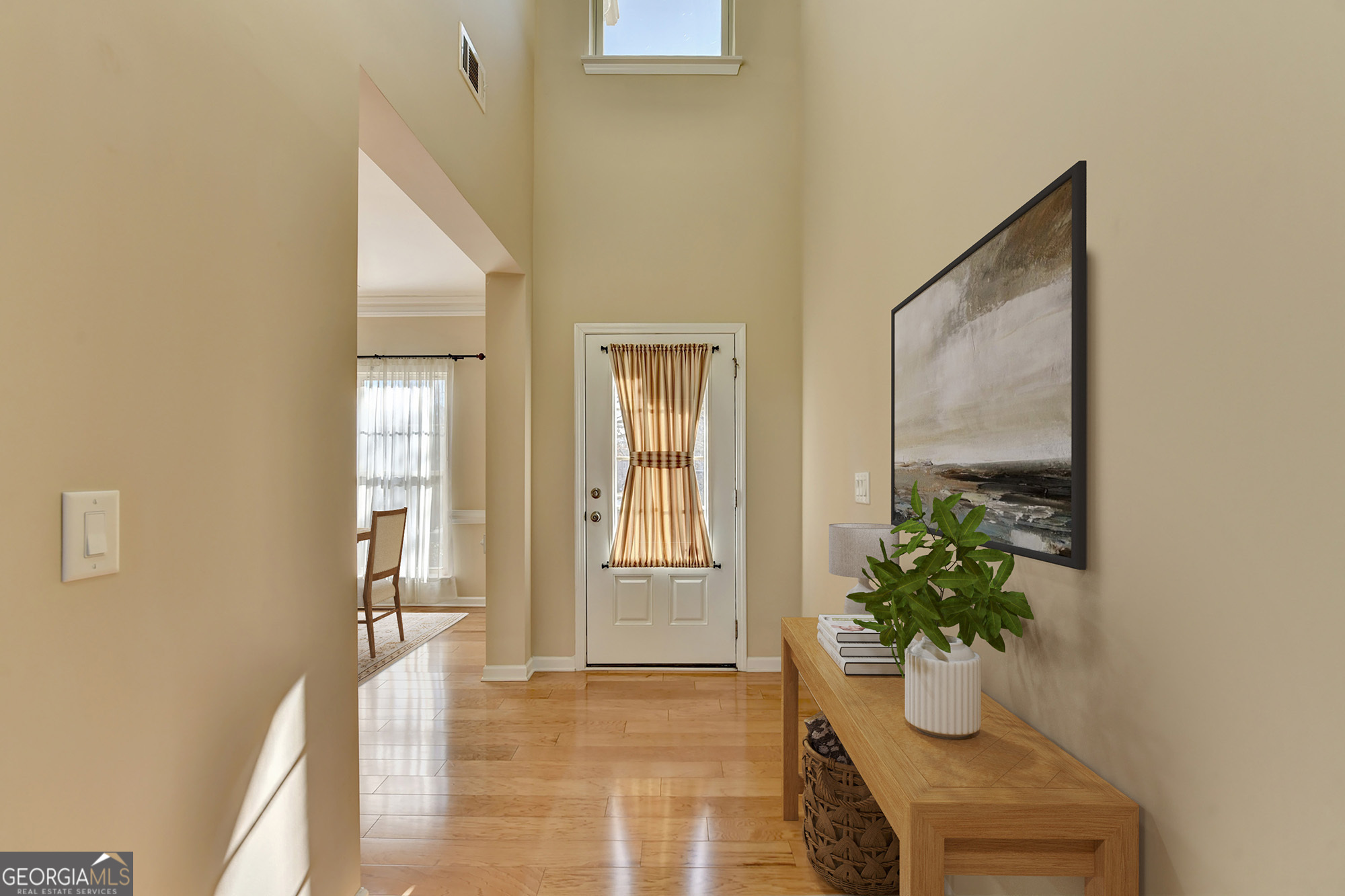 7911 Brass Lantern DR