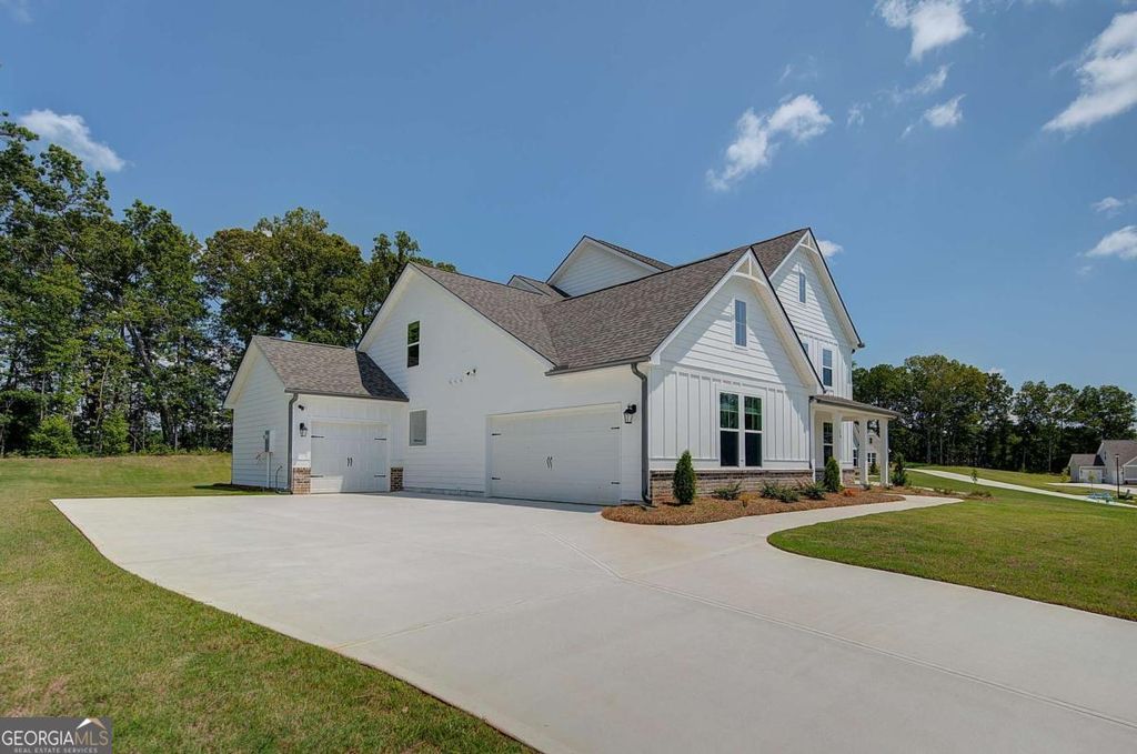 Photo of 108 Homesite Saddle Drive, Senoia, GA 30276 (MLS # 10766171)