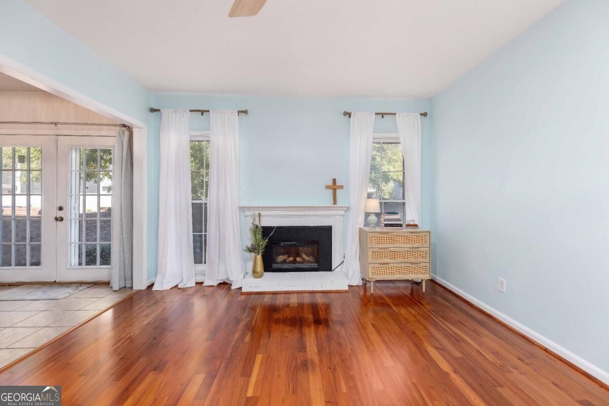 1255 Cedar AVE 13