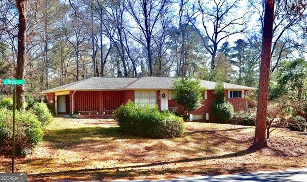 Photo of 100 Brett Avenue, Warner Robins, GA 31088 (MLS # 10671552)