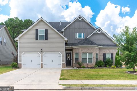 A home in Newnan