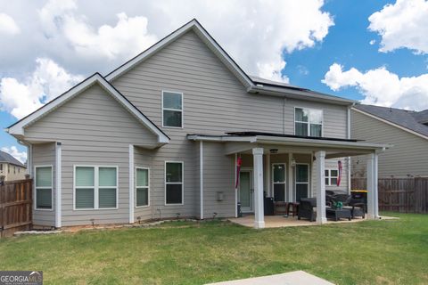 A home in Newnan