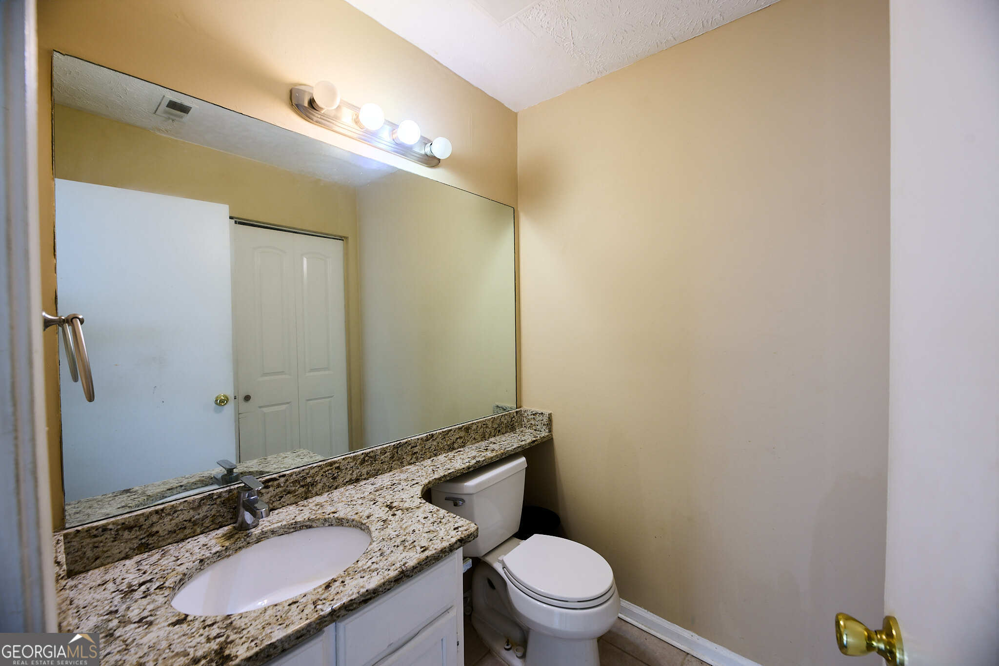 PARKAIRE CROSSING CONDOS - Residential