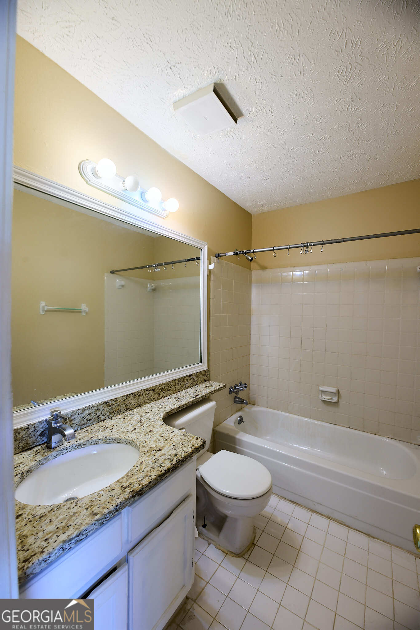 PARKAIRE CROSSING CONDOS - Residential
