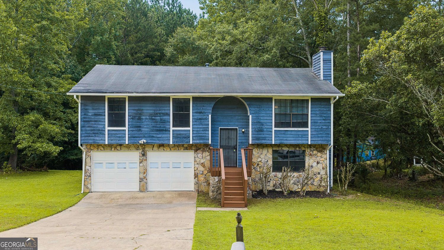 Photo 1 of 35 — 7055 Hania DR, Fairburn, GA 30213