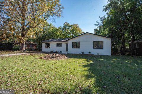 A home in Warner Robins