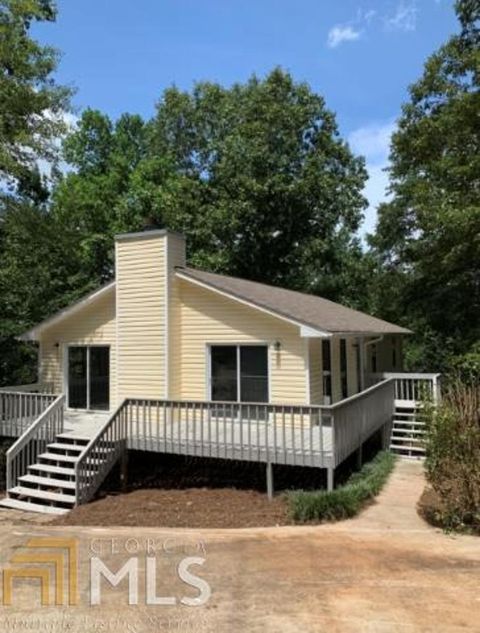 A home in Whitesburg