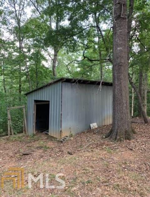 A home in Whitesburg