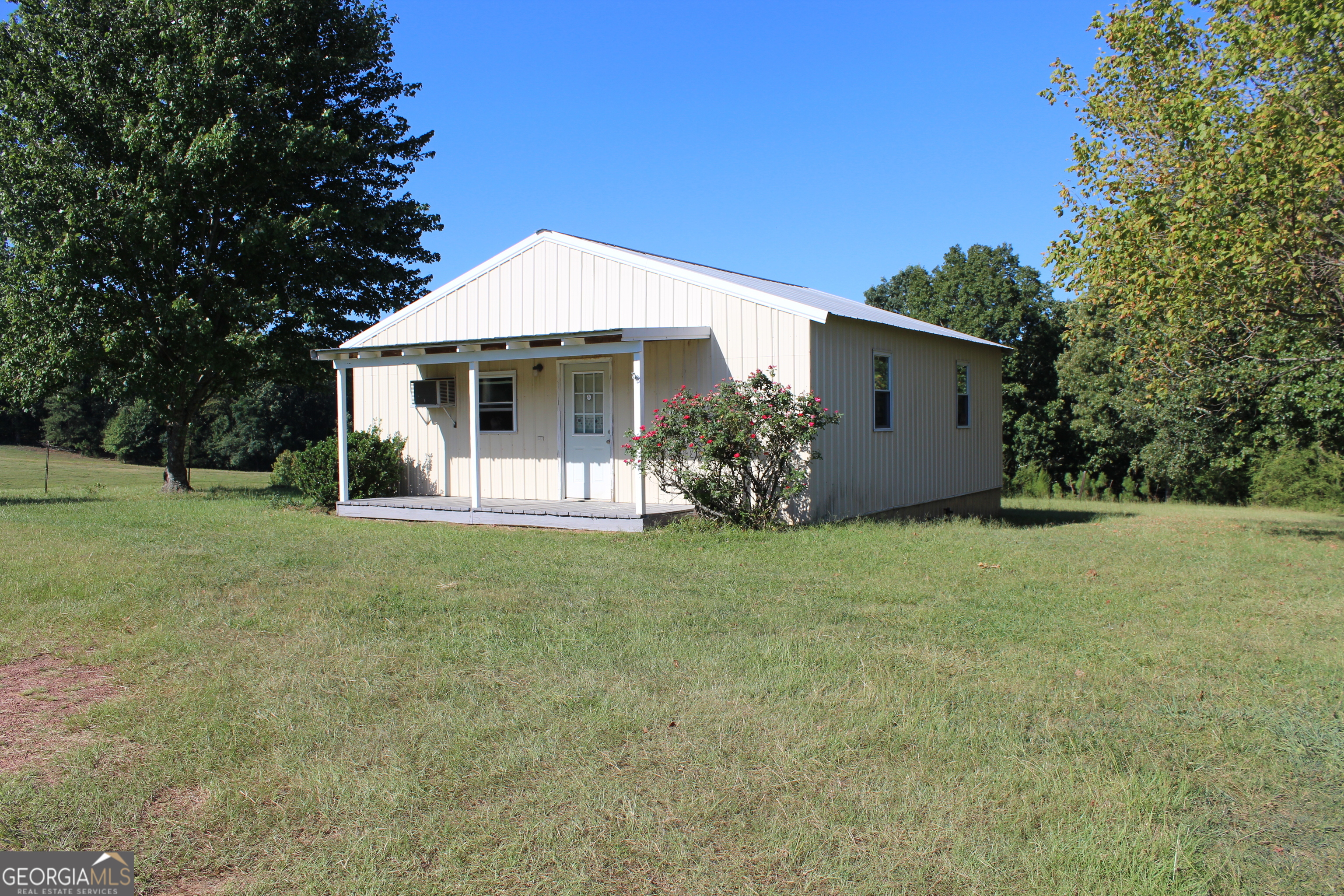 Photo 19 of 32 of 8875 County Road 87 mobile home