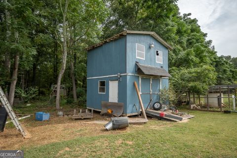 A home in Winterville