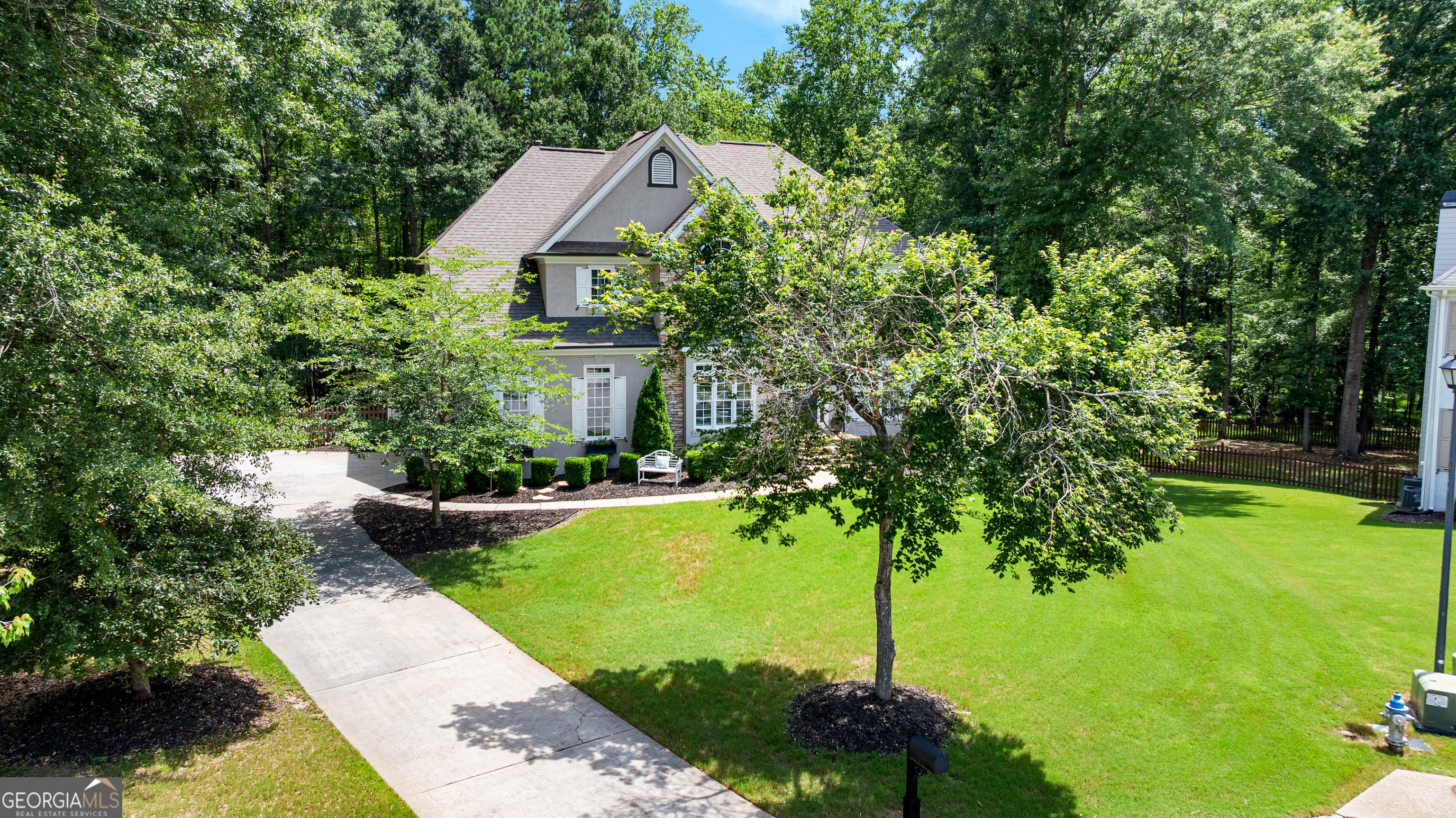 205 Knollwood CT