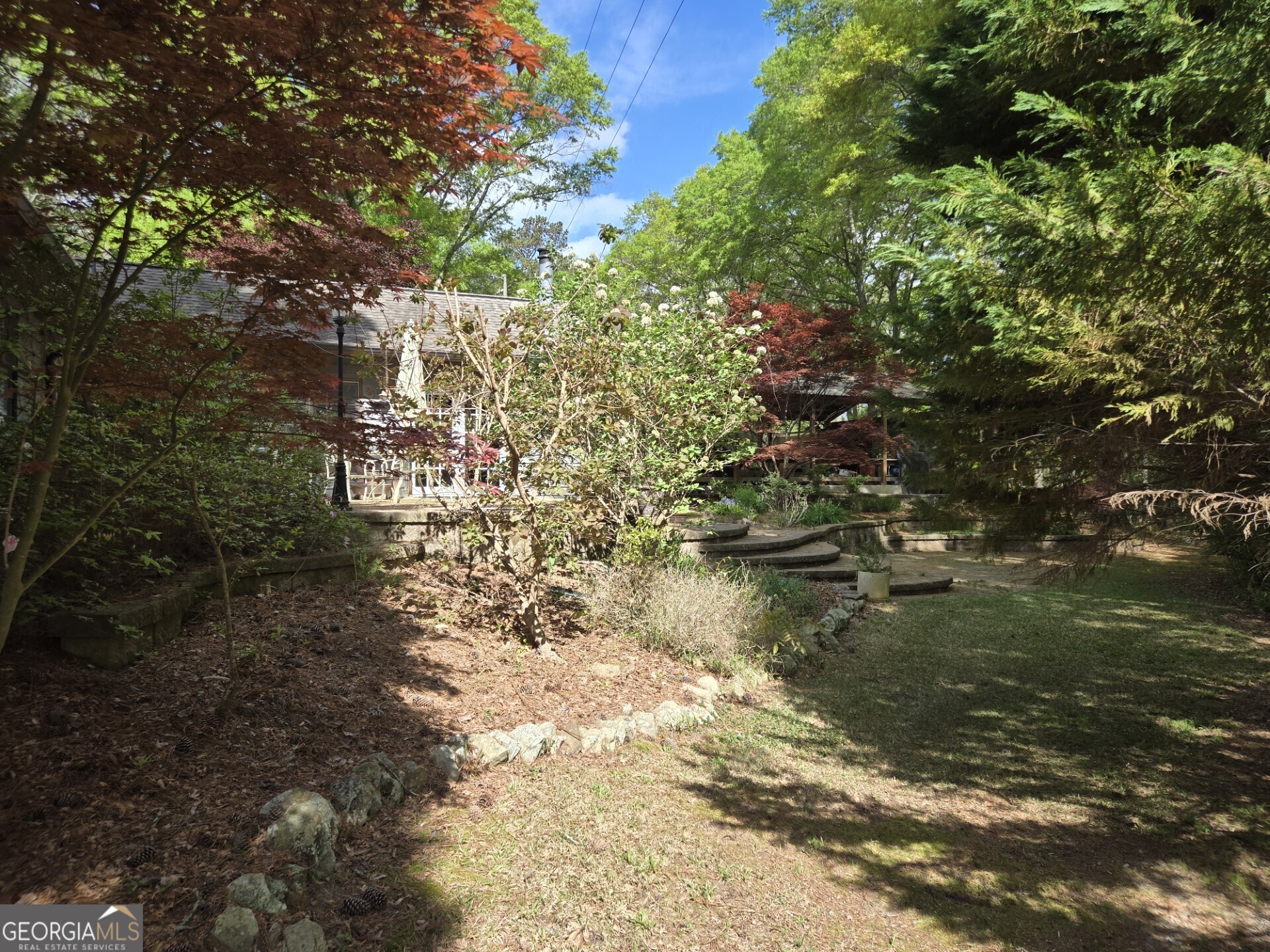 424 Hampton RD