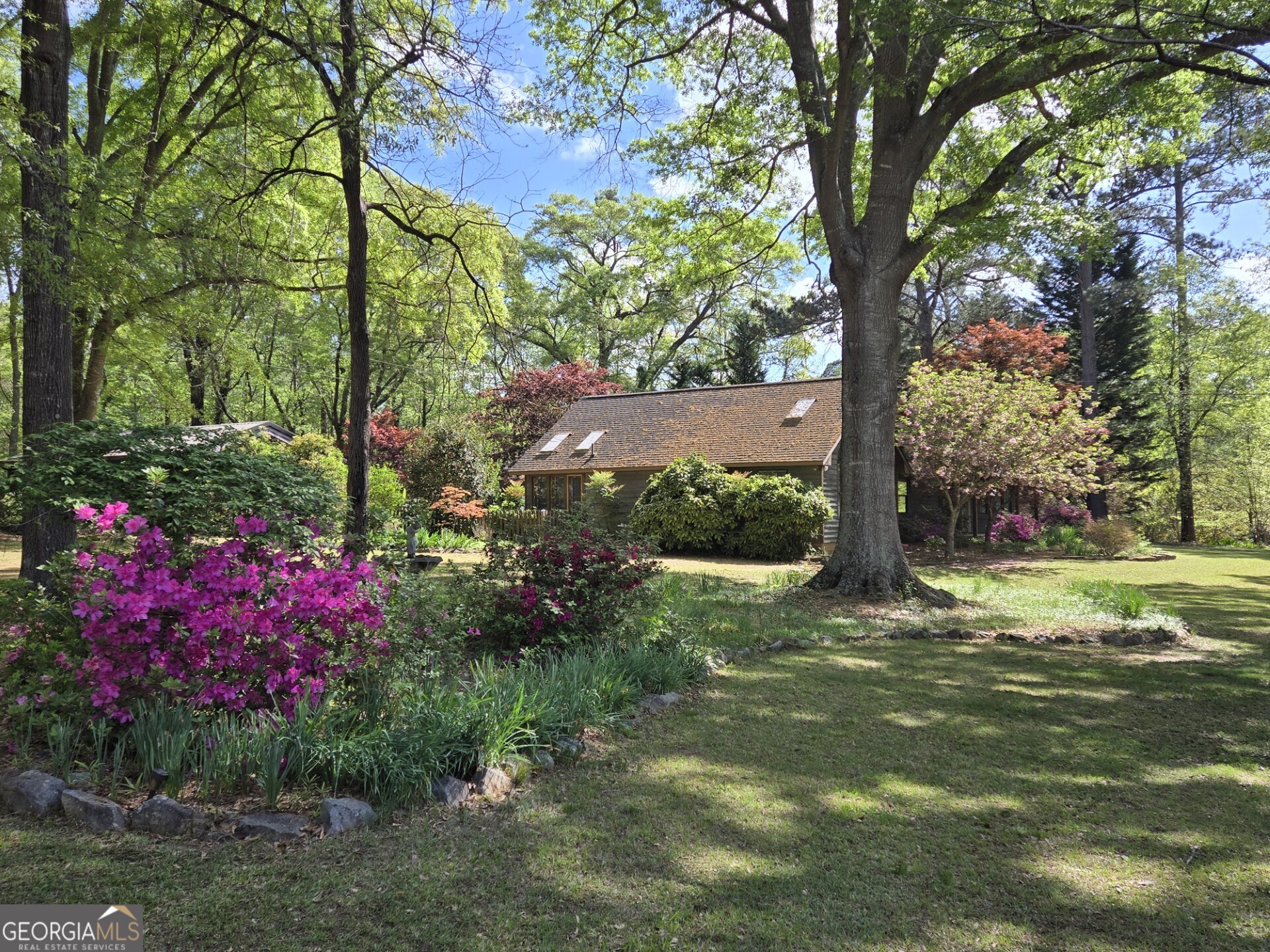 424 Hampton RD