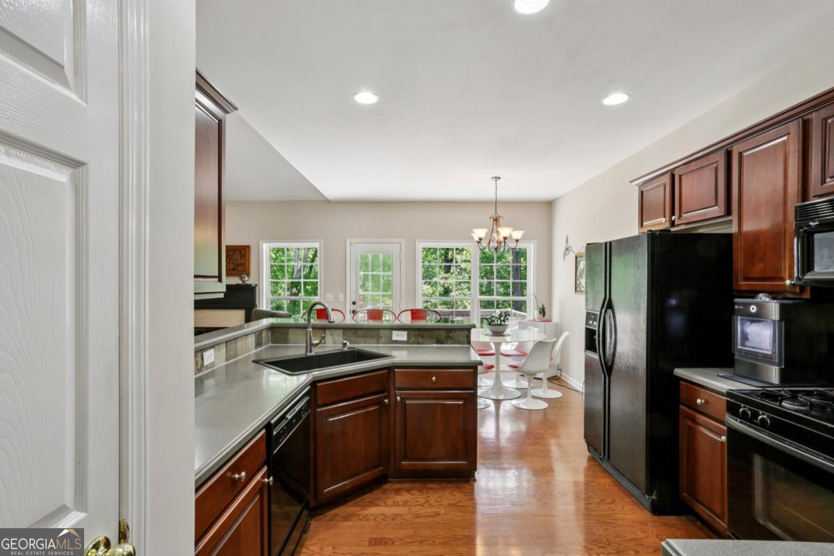 3407 Lantern View LN