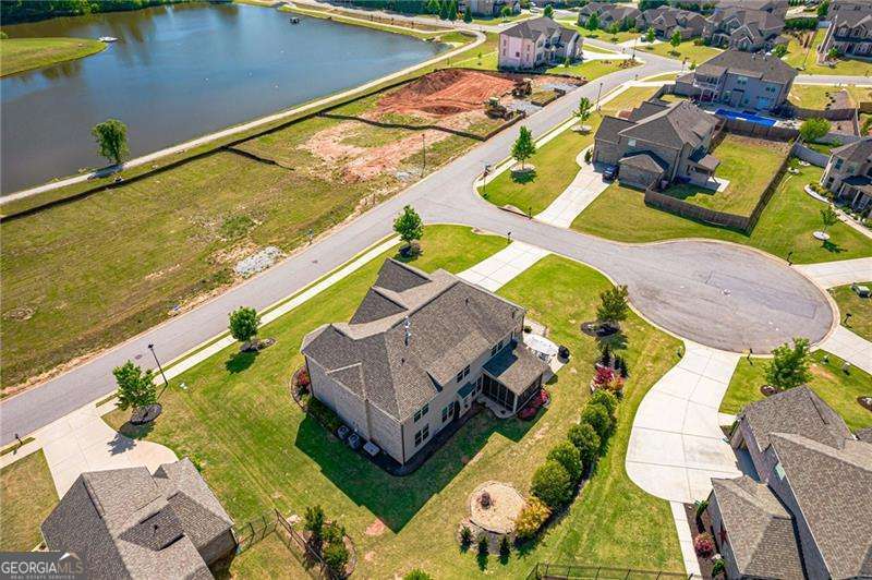 3910 Sky River Court