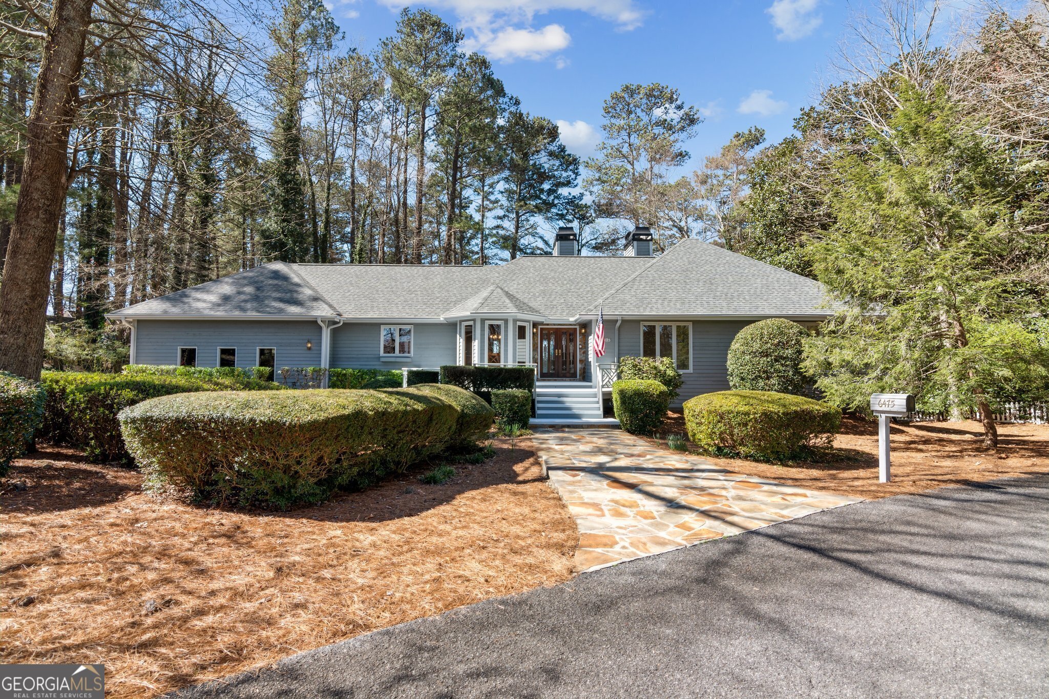 6475 Holland DR