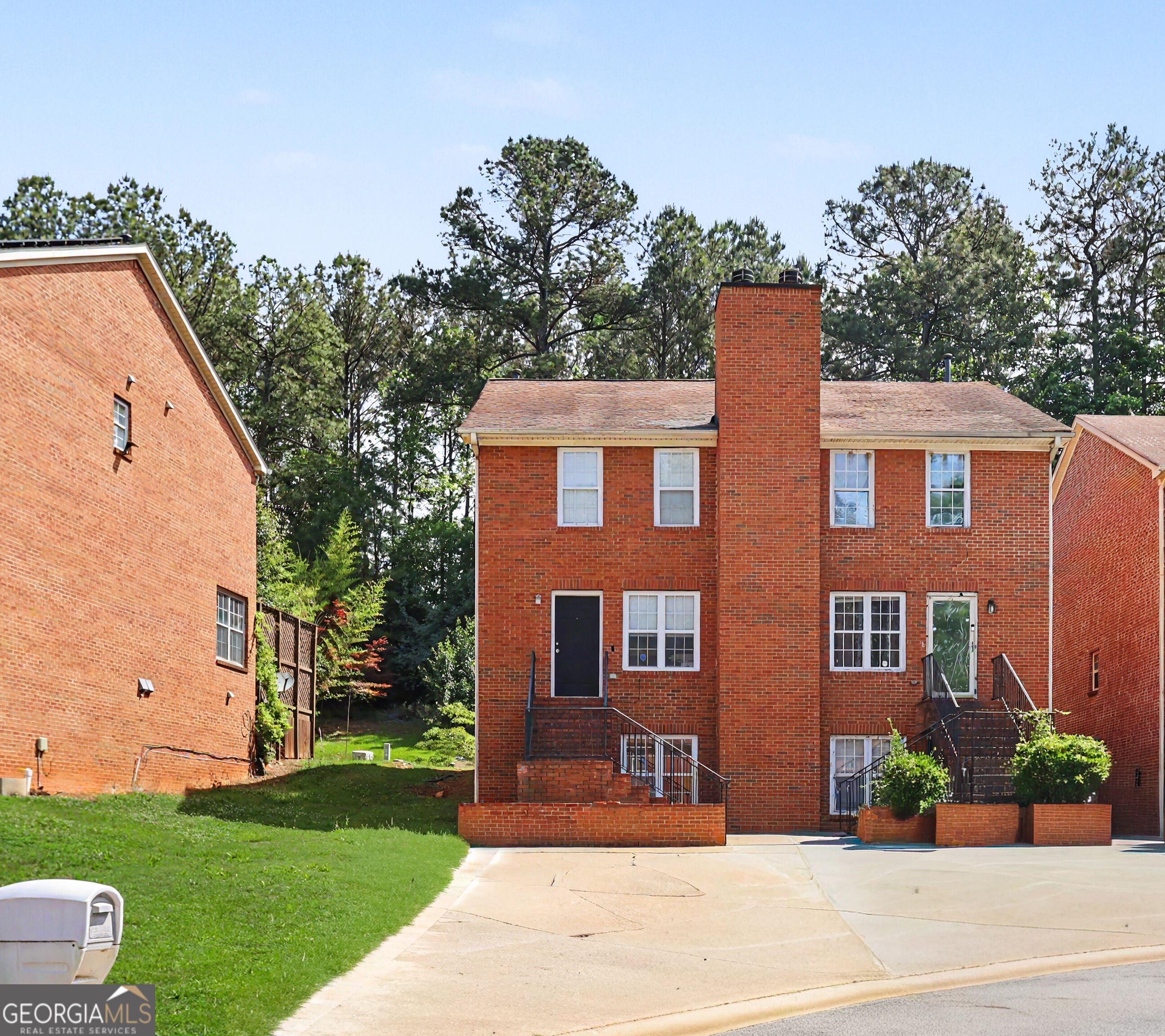 67 Davis Mill CT