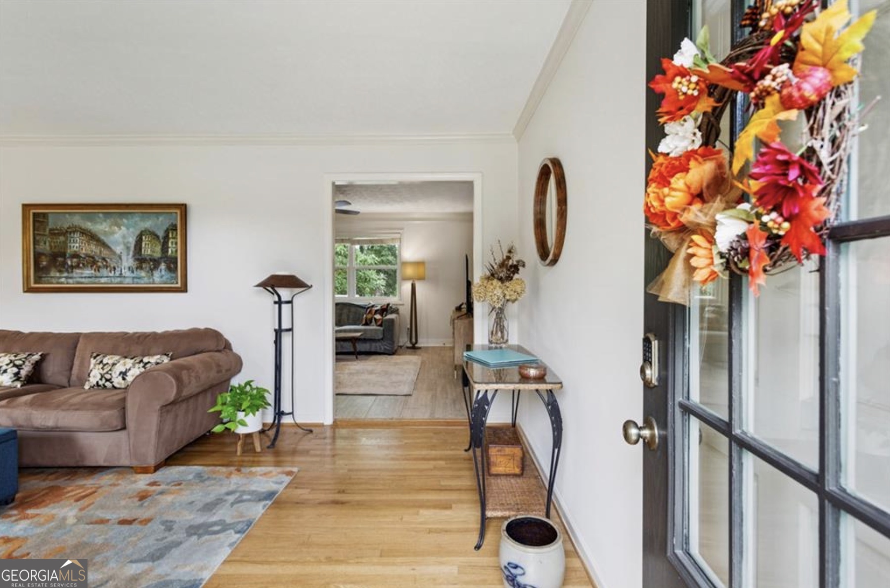 3075 Vandiver DR