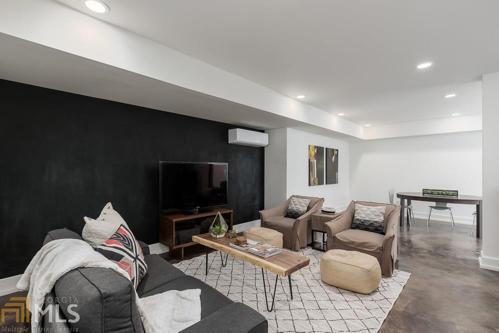 Winnona Park - Residential