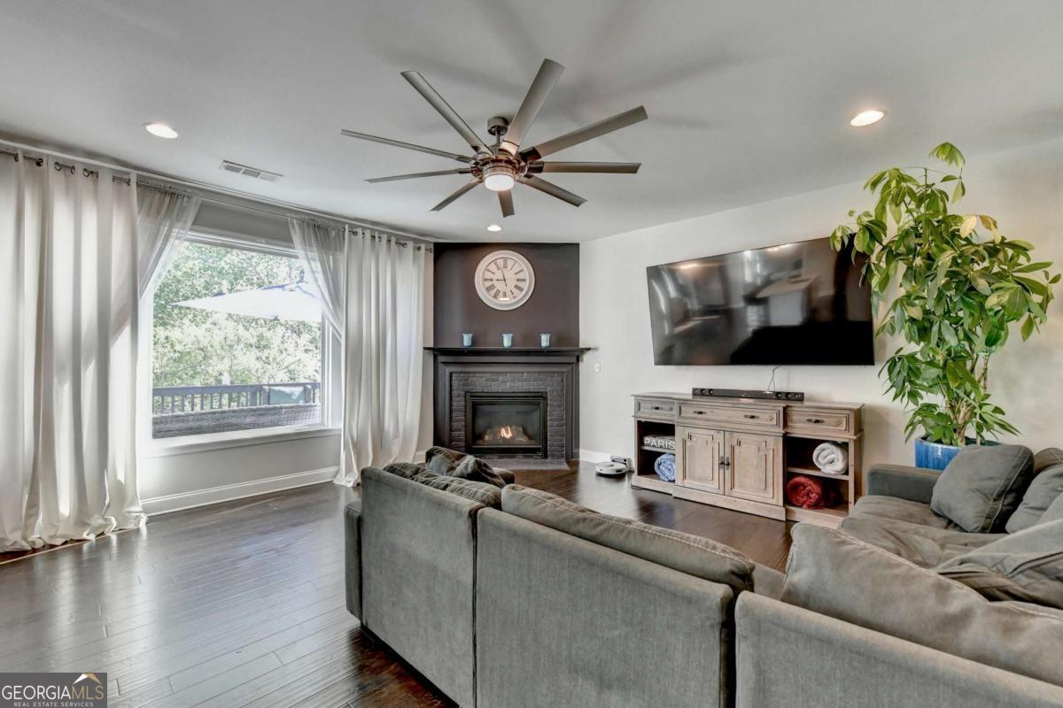 1700 Primrose Park RD