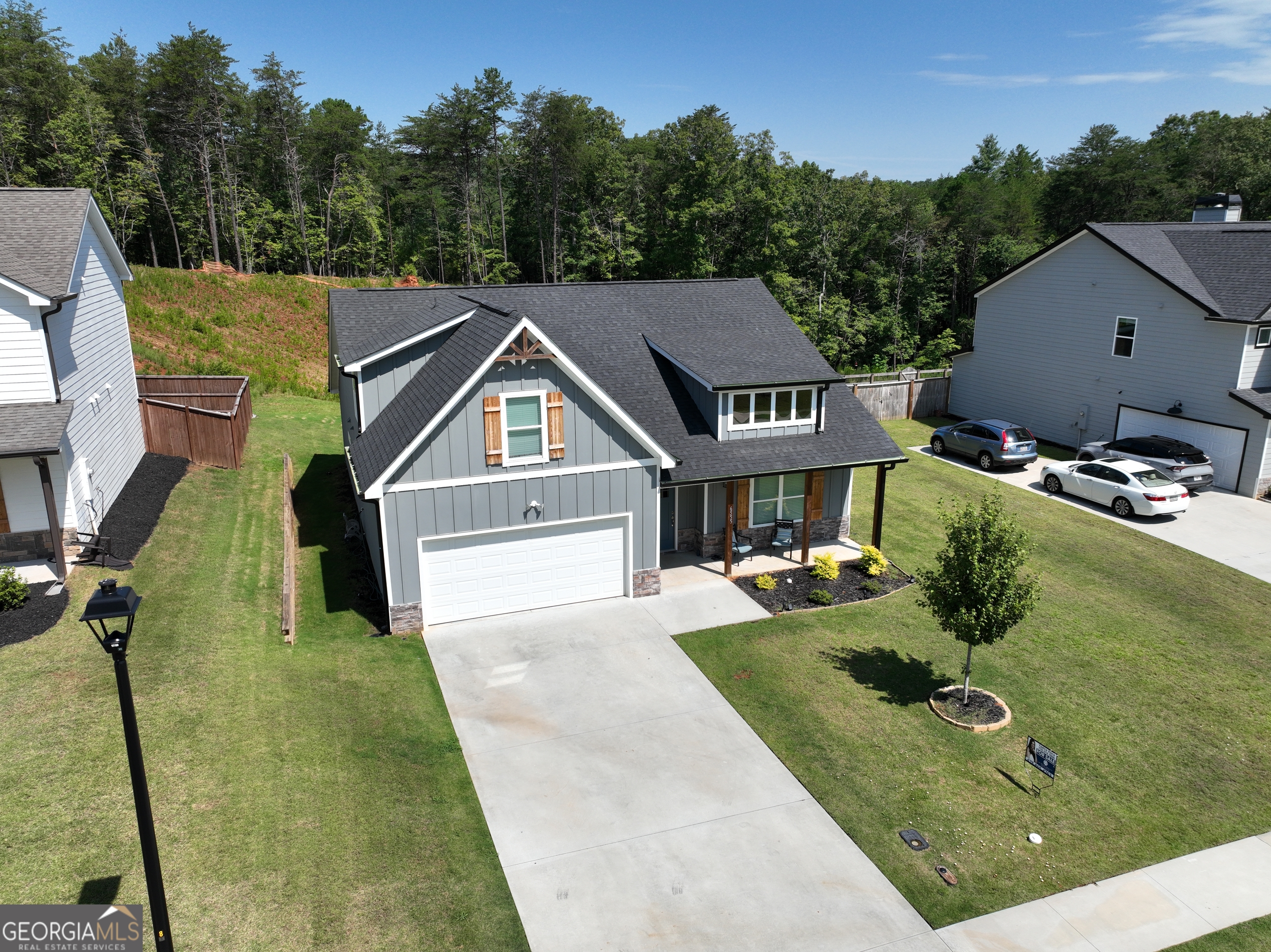 6555 River Station DR