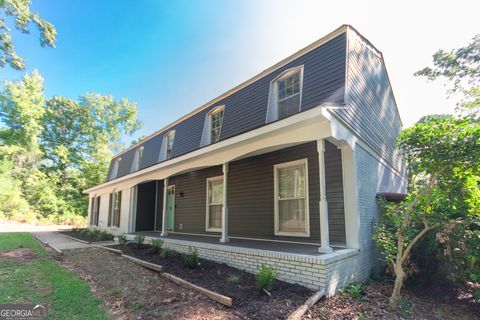 A home in Lagrange