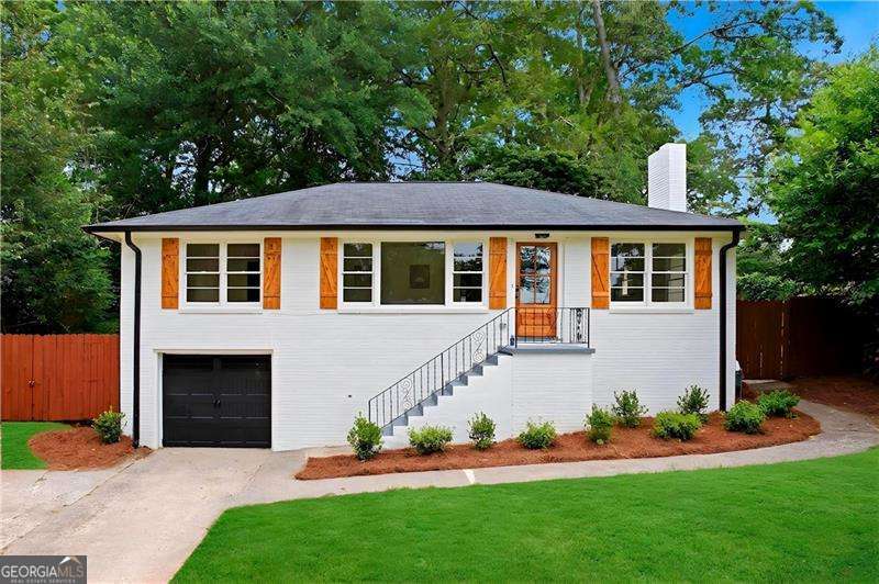 Photo 1 of 26 — 2749 Eastfield RD SE, Smyrna, GA 30080