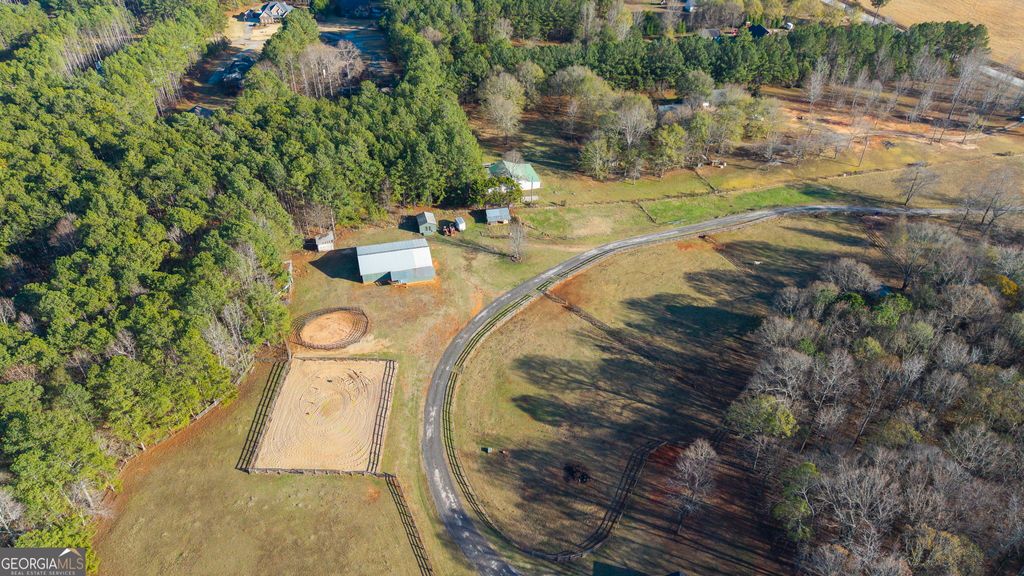 Photo of 1297 HODGES Circle, Mansfield, GA 30055 (MLS # 10657468)