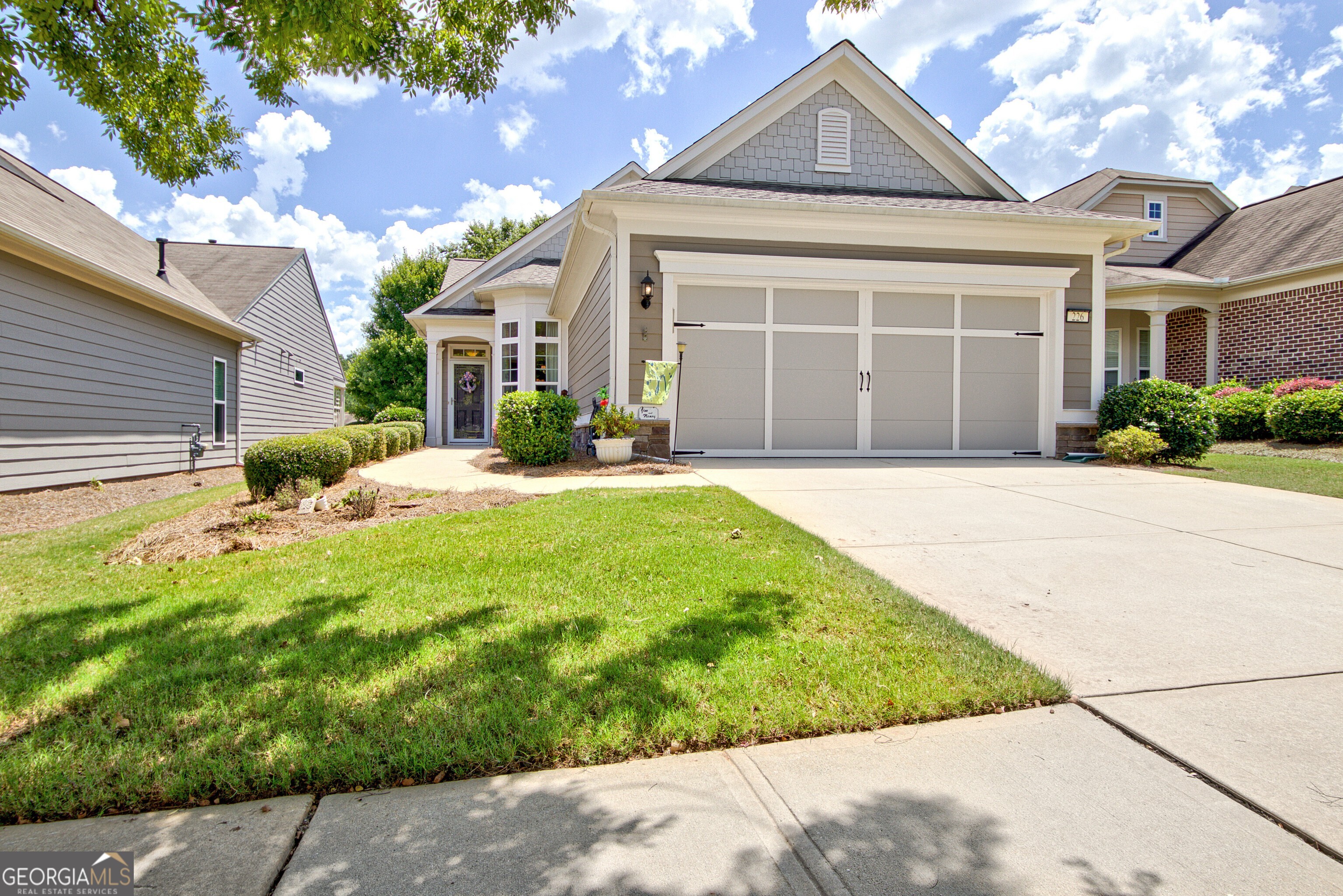 226 English Ivy DR